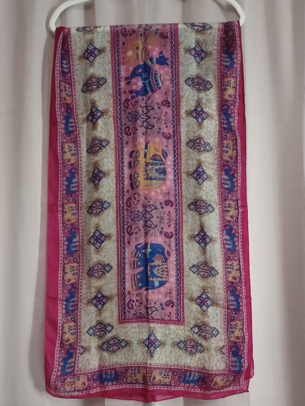 Vintage India Elephant Camel Paisley Scarf Silk Feel Oblong Boho Wrap Appx 68×19